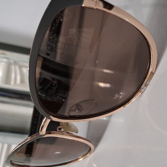 Marc By Marc Jacobs - Picture 5 of 11